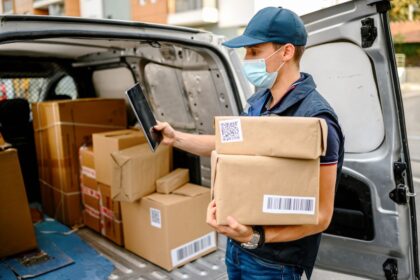 where is princess royal parcel hub