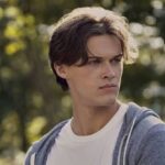 christopher briney height